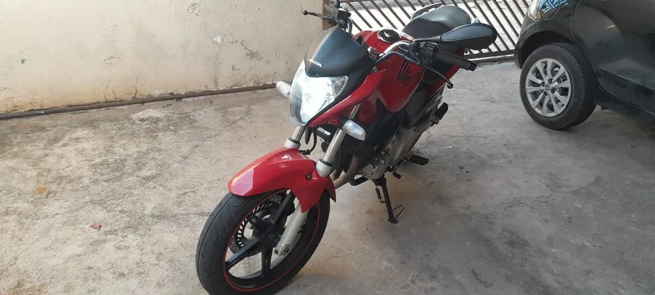 HONDA CB 300 R 2012 - Foto 2