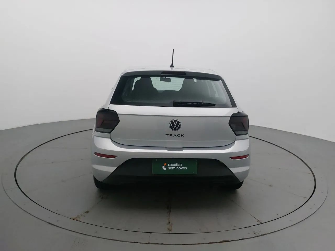 Volkswagen Polo Track 1.0 Flex 12V 5p, foto 4 de 18