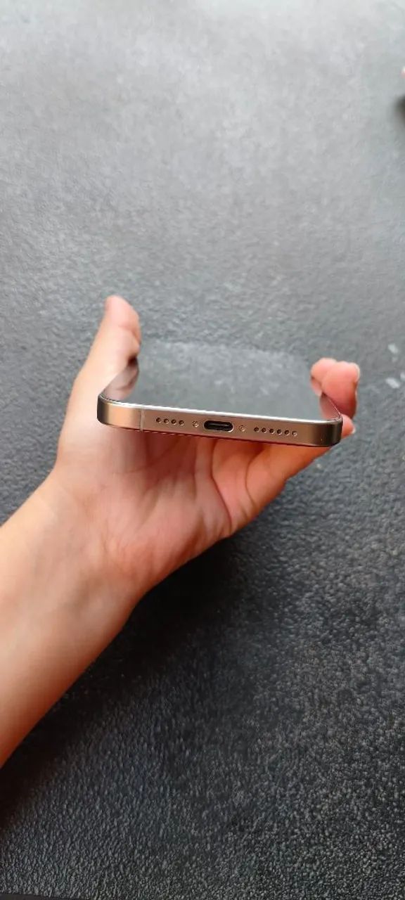 iPhone 15 PRO MAX - Foto 5