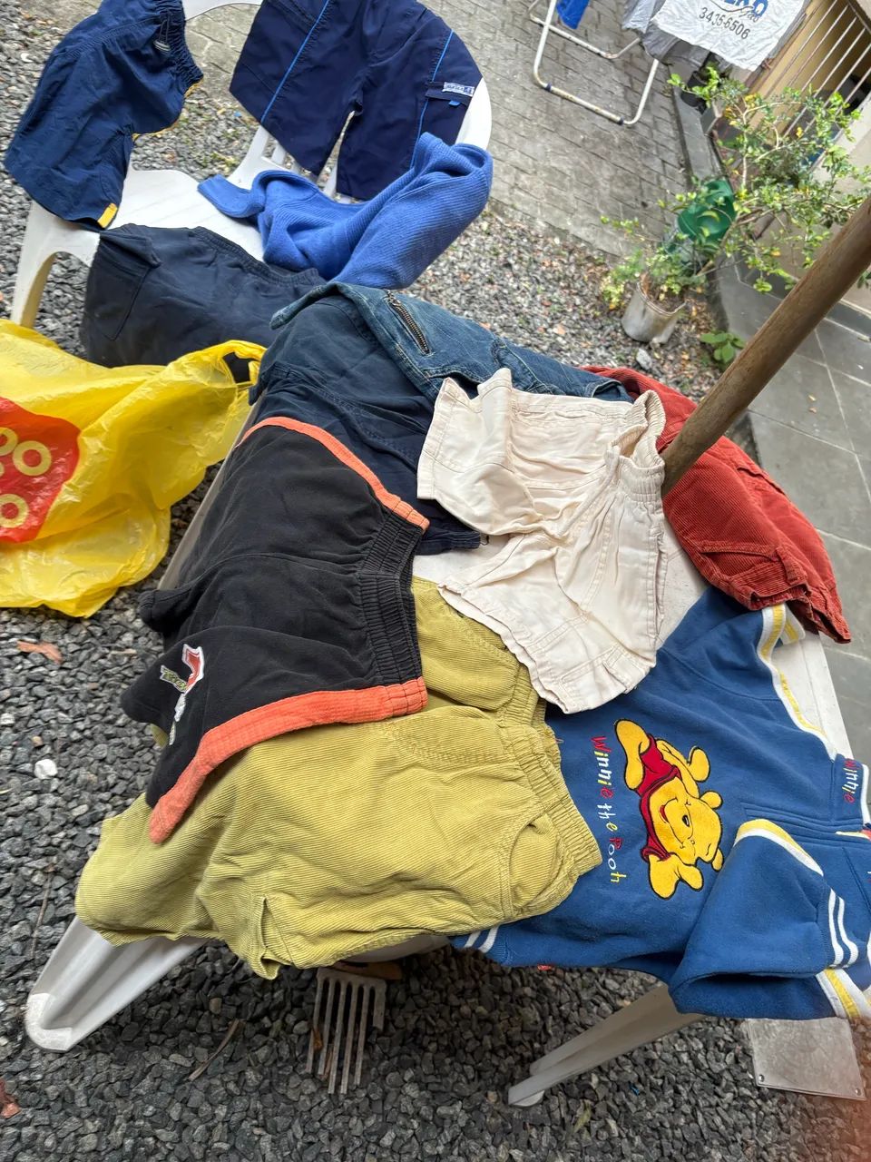 Vendo meias infantis   Blusa de frio e outras - Foto 2