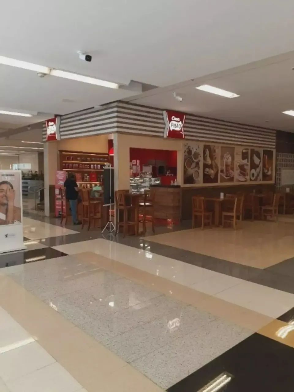 Centro comercial para aluguel e venda possui 2884 metros quadrados . - Foto 5