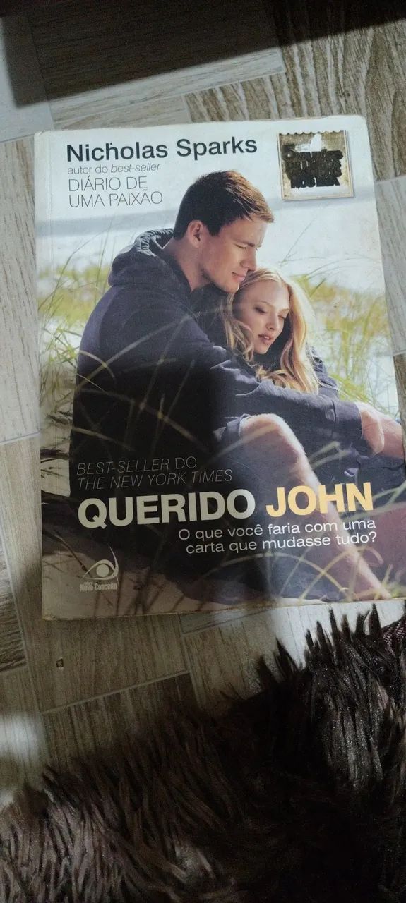 Livro querido John 