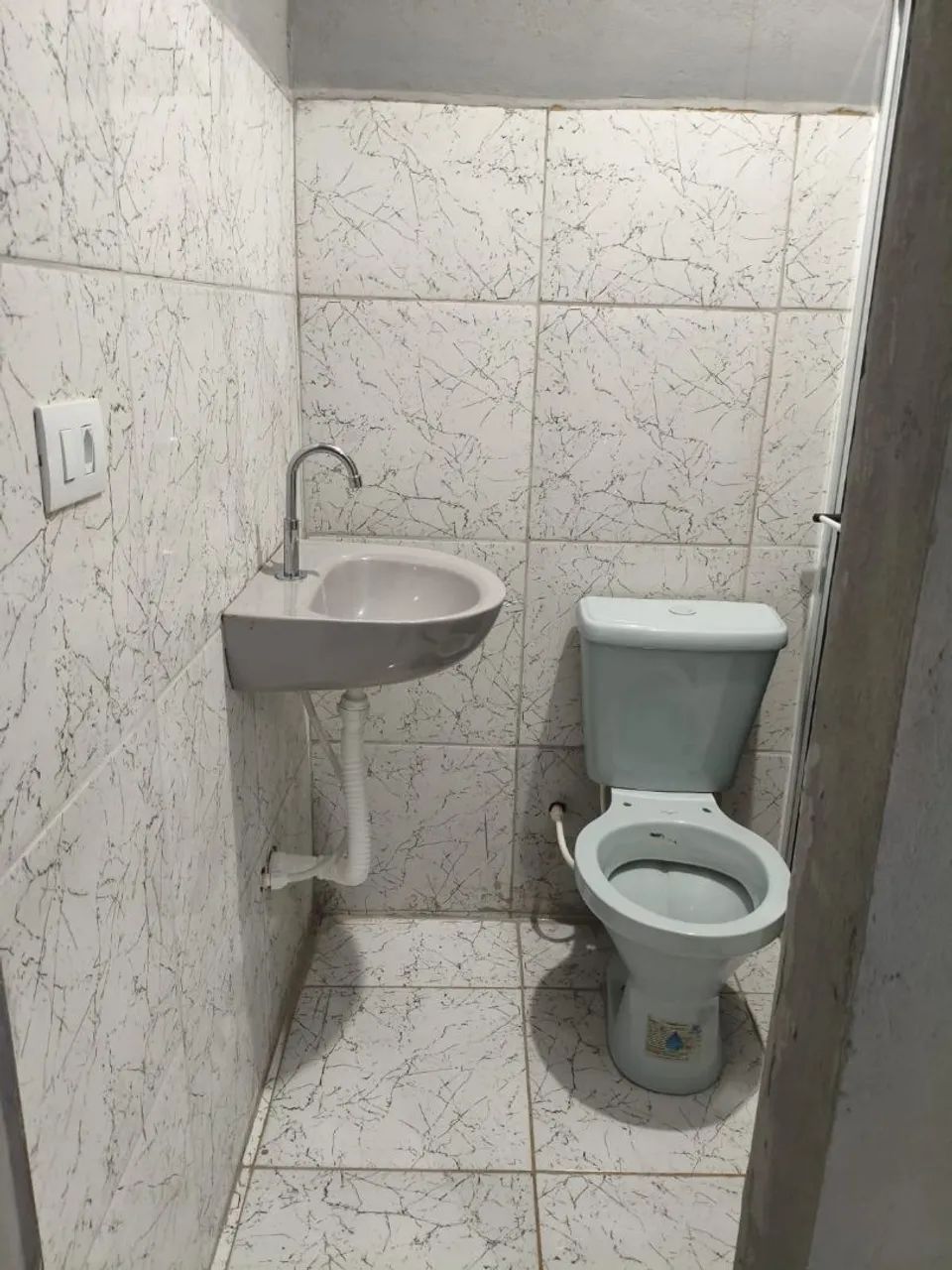 Aluga-se Kitnet 30m² 