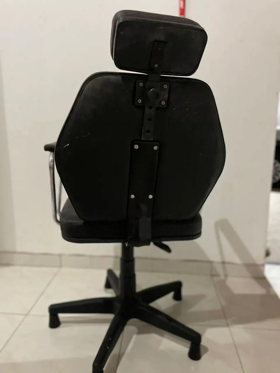 Cadeira hidráulica reclinável - Foto 3