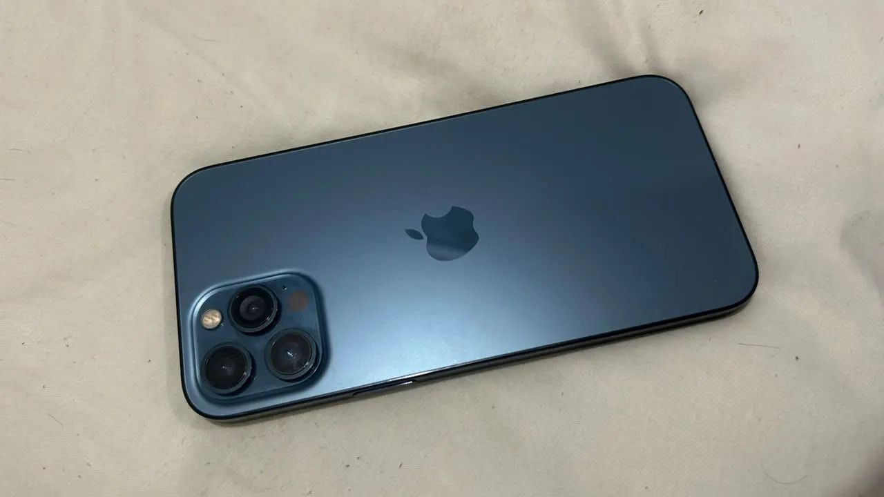 iPhone 12 pro Max 128 GB pra vender rápido  - Foto 2