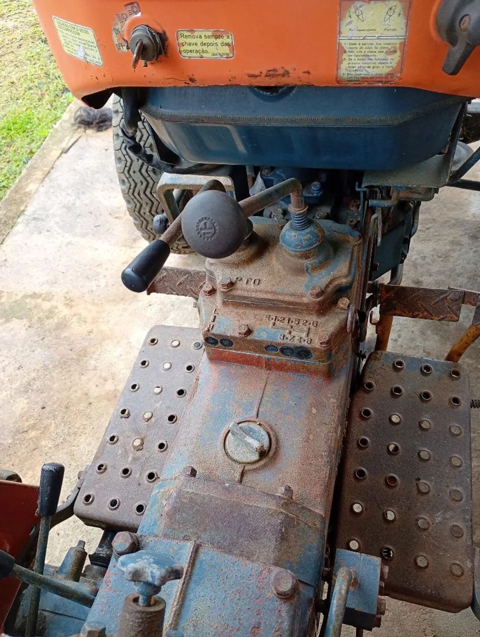 Trator 4x4 - Foto 4