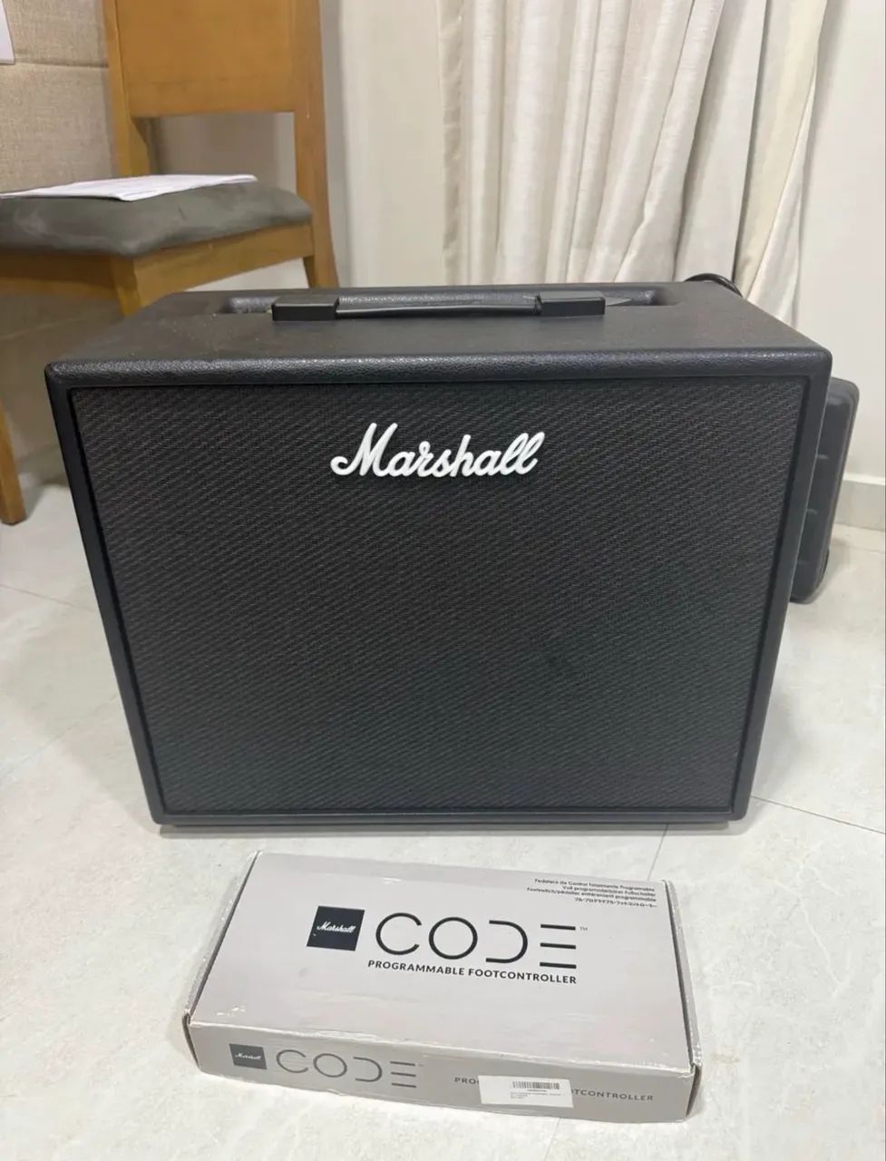 Amplificador de guitarra Marshall Code 50 + Footswitch excelente estado