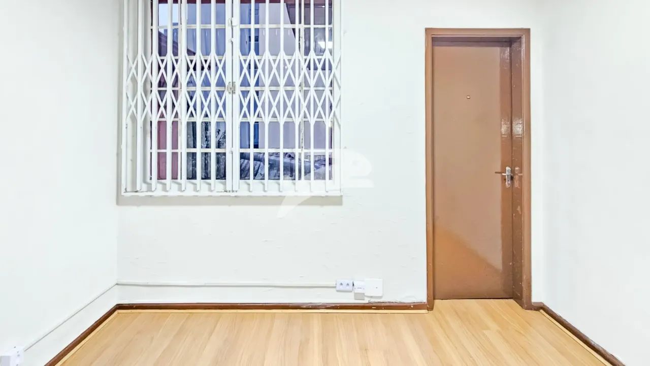 Conj. Comercial Centro 30m² - Foto 5