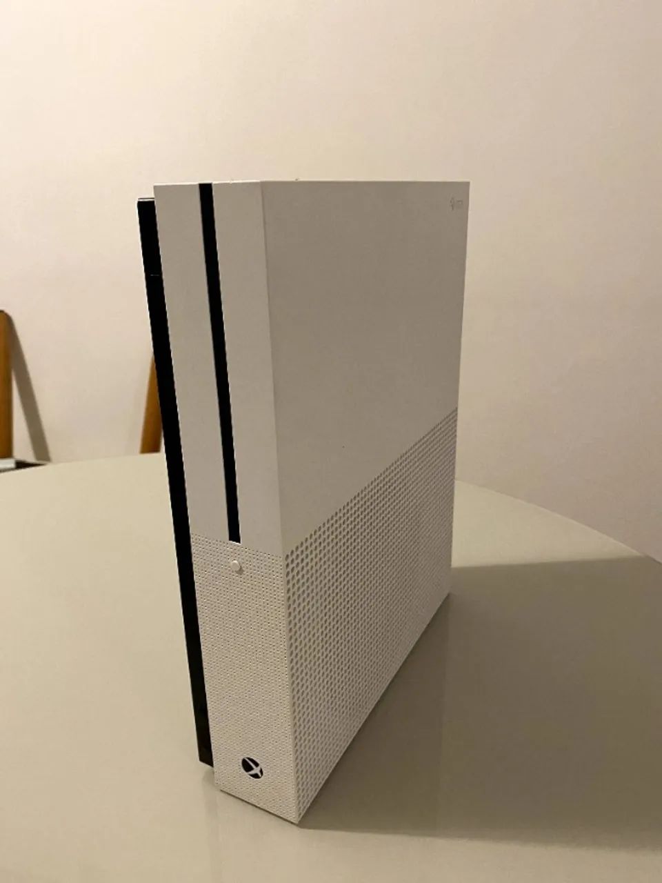 X Box One S - 1 tera, com controle  - Foto 3