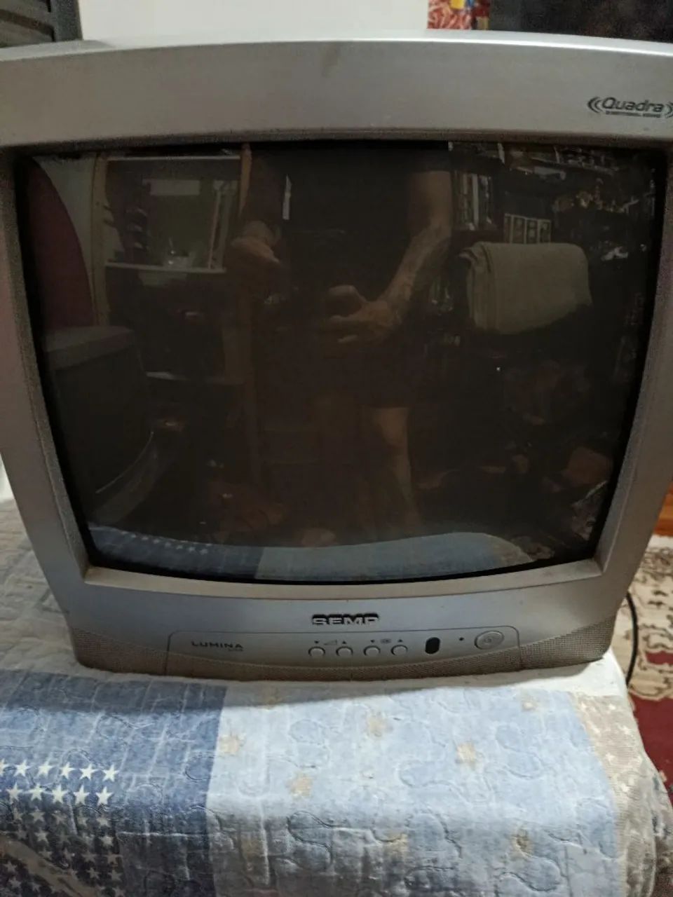 Tv 14 polegadas Semp funcionando