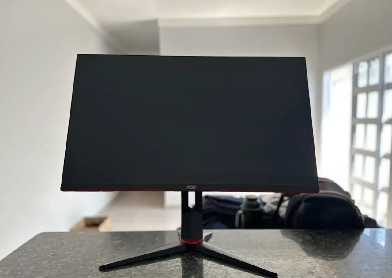 Monitor Gamer AOC Hero 27 Full HD 144Hz IPS - Foto 2