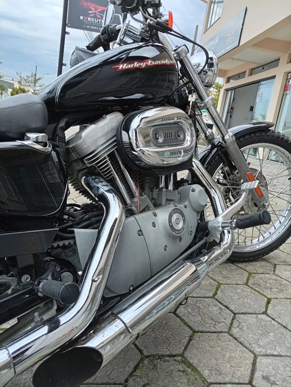 Harley Davidson Sportser 883 CUSTOM  - Foto 2