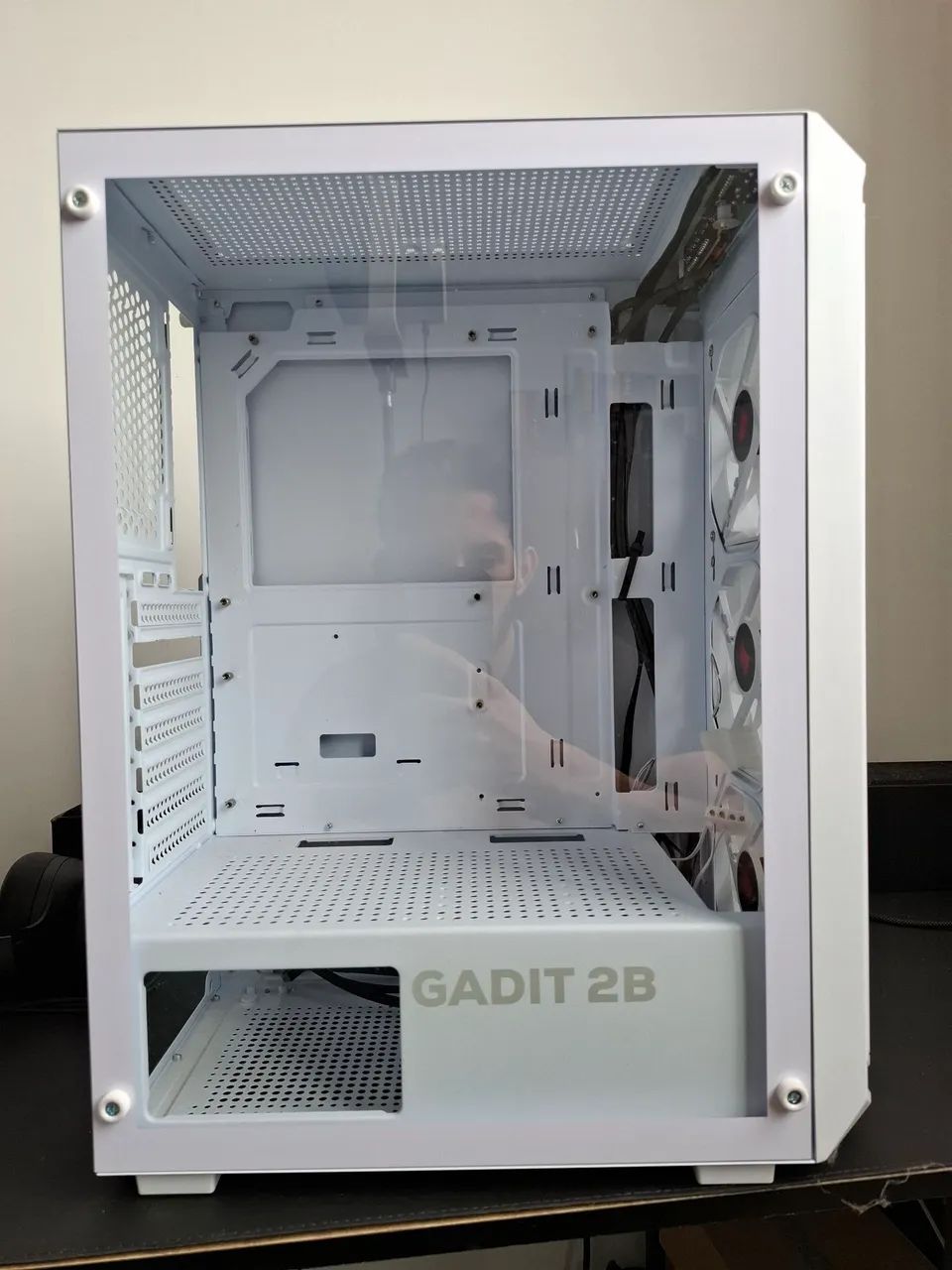 Gabinete Gadit 2B Gaming Case 3 fan's inclusas  - Foto 5