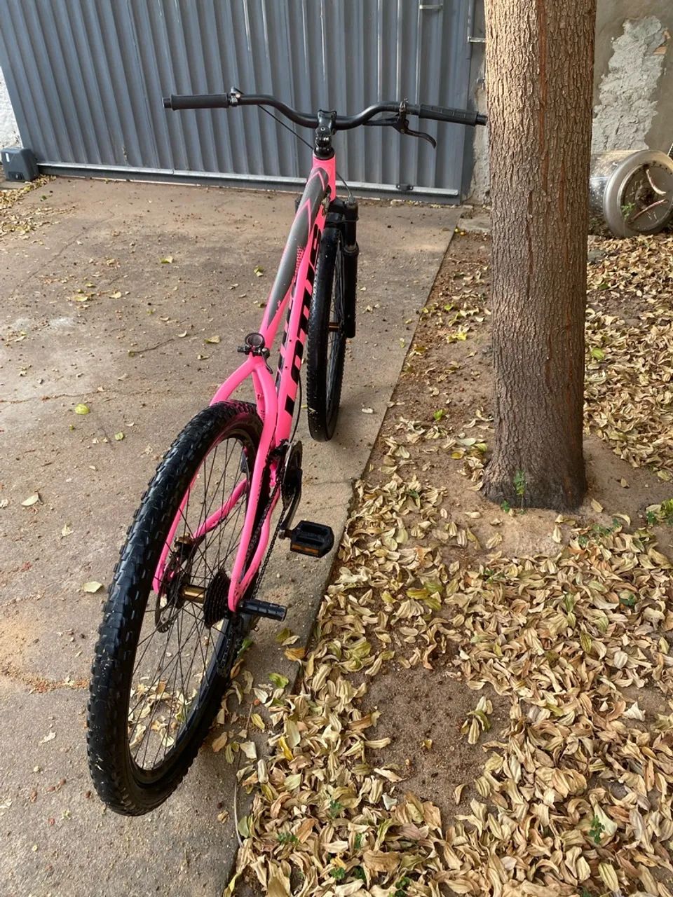 vende-se bicicleta aro 29 lótus  - Foto 3