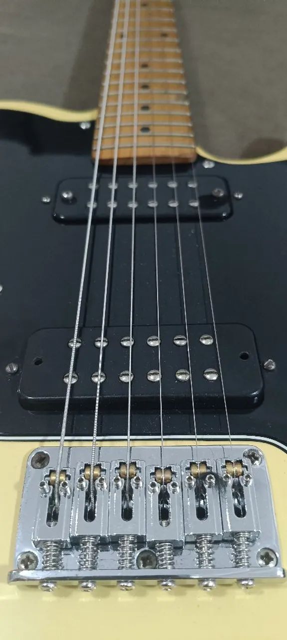 Squier Telecaster Custom  - Foto 3