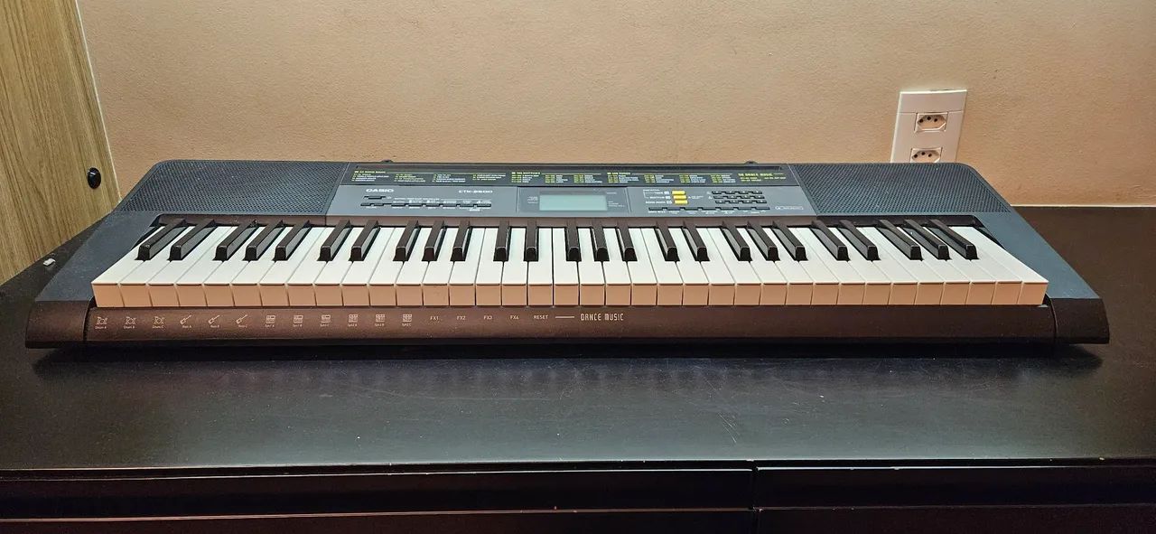 Teclado Casio CTK 2500
