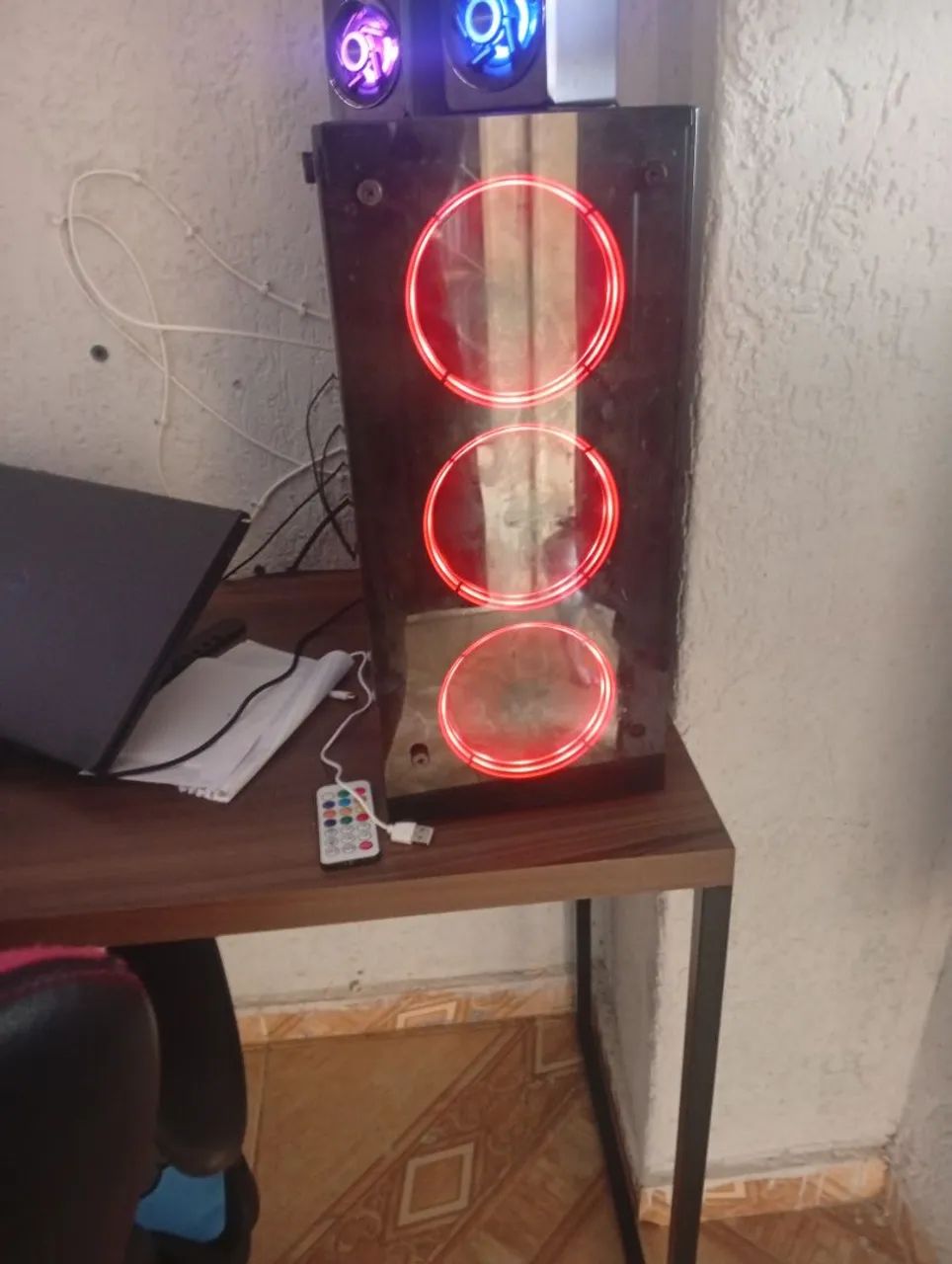 PC gamer com tela curva 32 polegadas  - Foto 5