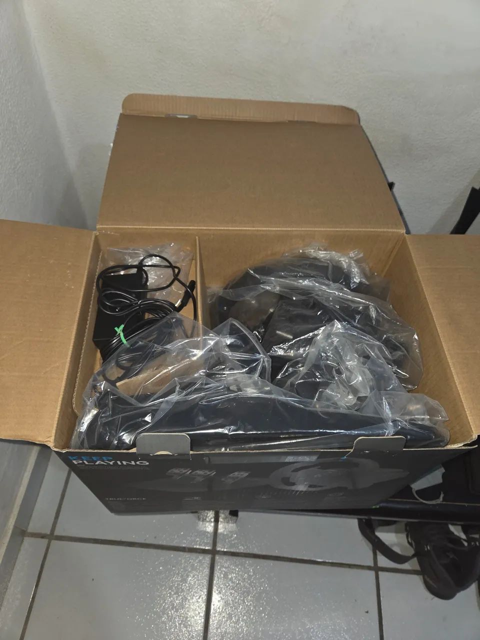 Logitech g923 Xbox e Pc  - Foto 3