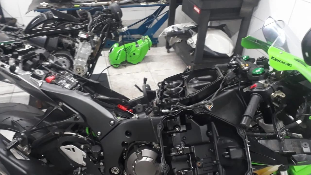 Kawasaki Zx-10/ Zx-10r 1000cc 2019 - 1520254377 | OLX