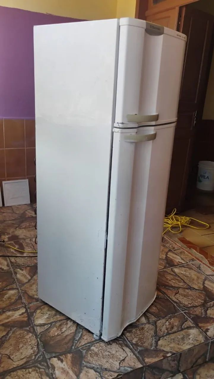 Vende se uma geladeira  - Foto 3
