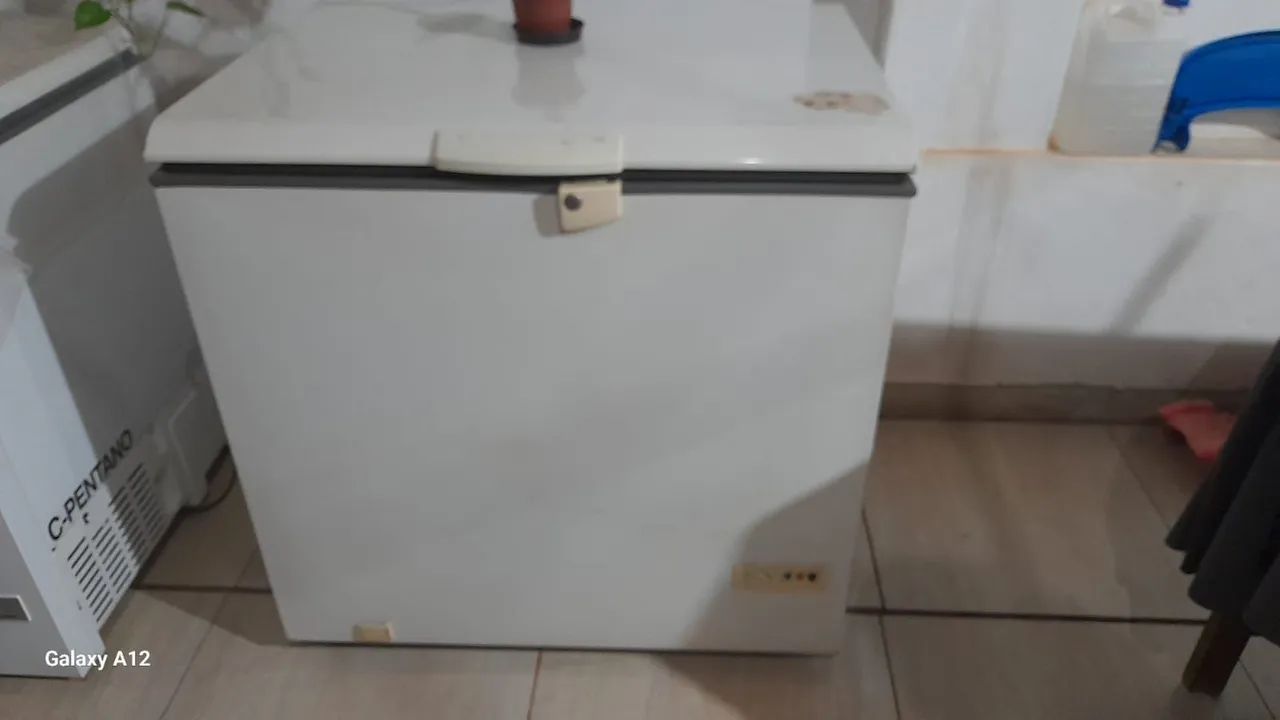 Frizee com defeito  - Foto 4