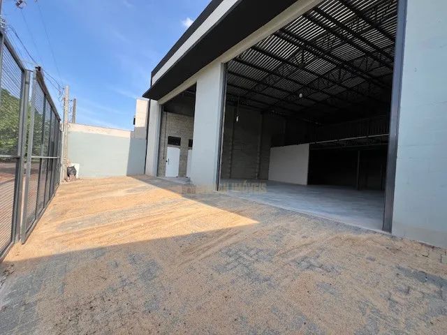 Barracão Comercial - Foto 2