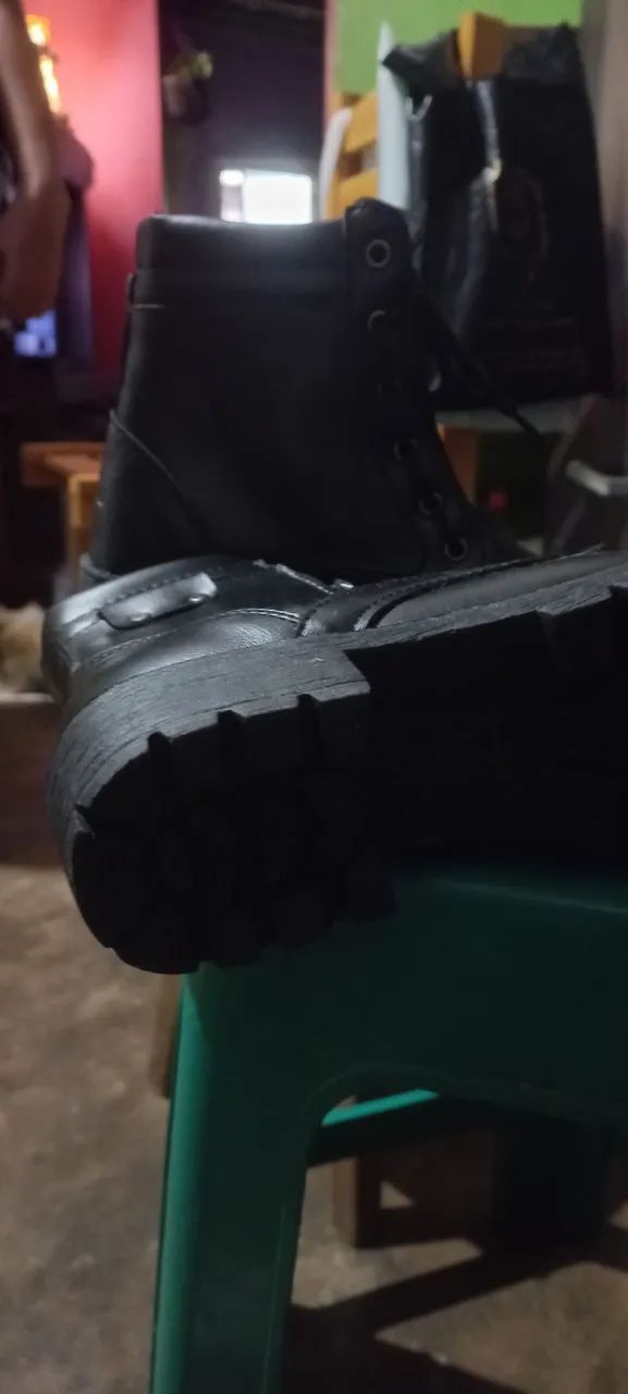 Bota simi coturno