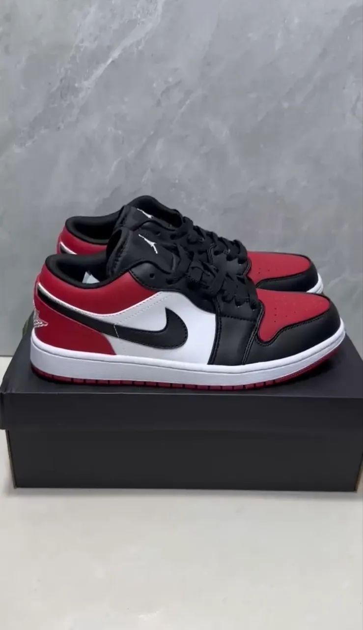Air Jordan 1 Low 