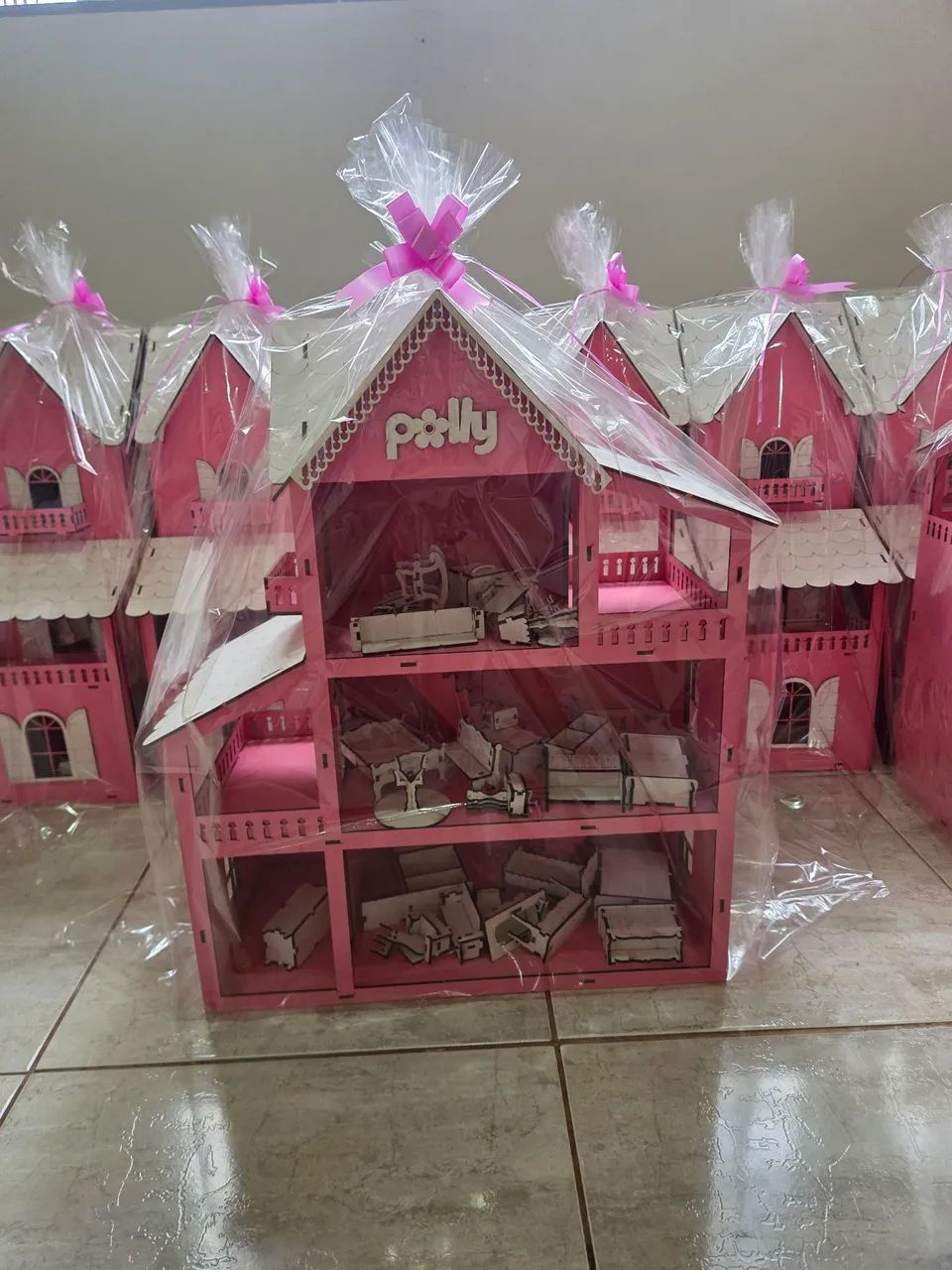 Casa de boneca pintada - Pronta entrega