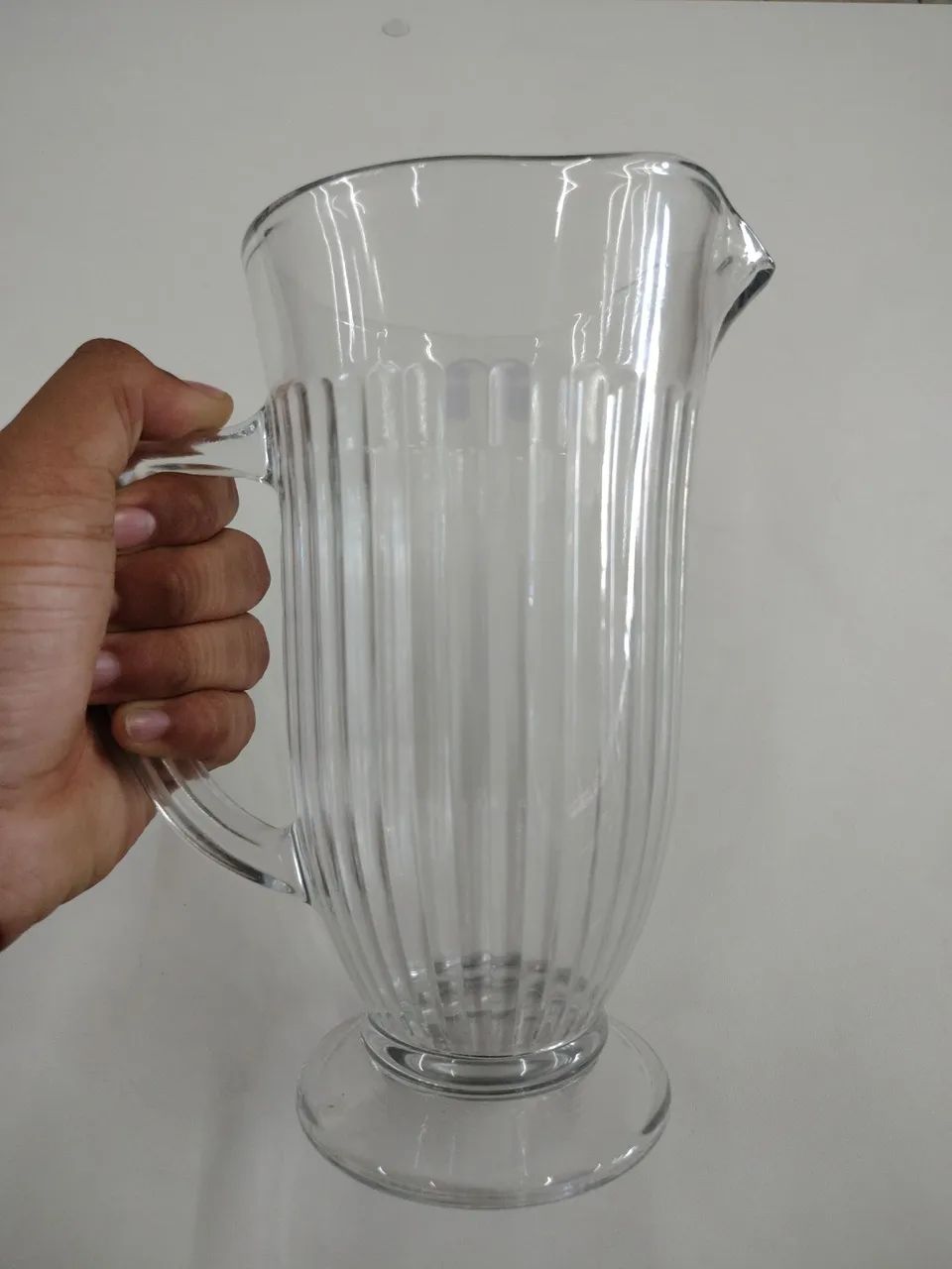 Jarra de Vidro Detalhada  - Foto 2