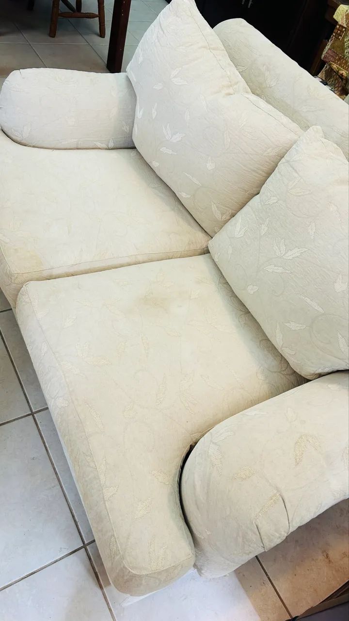Conjunto Sofá 3 e 2 lugares  - Foto 4