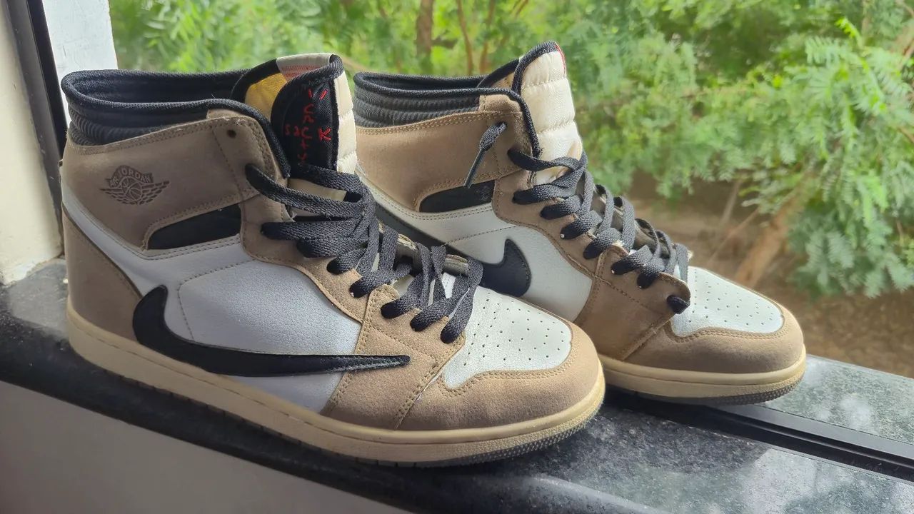 Jordan 1 high travis scott mocha - Foto 5