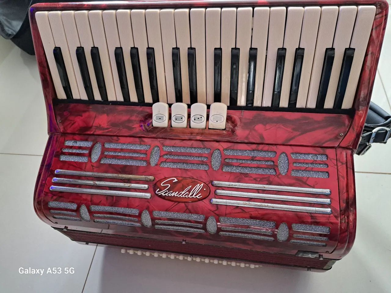 Acordeon scandalli 80 Baixos 
