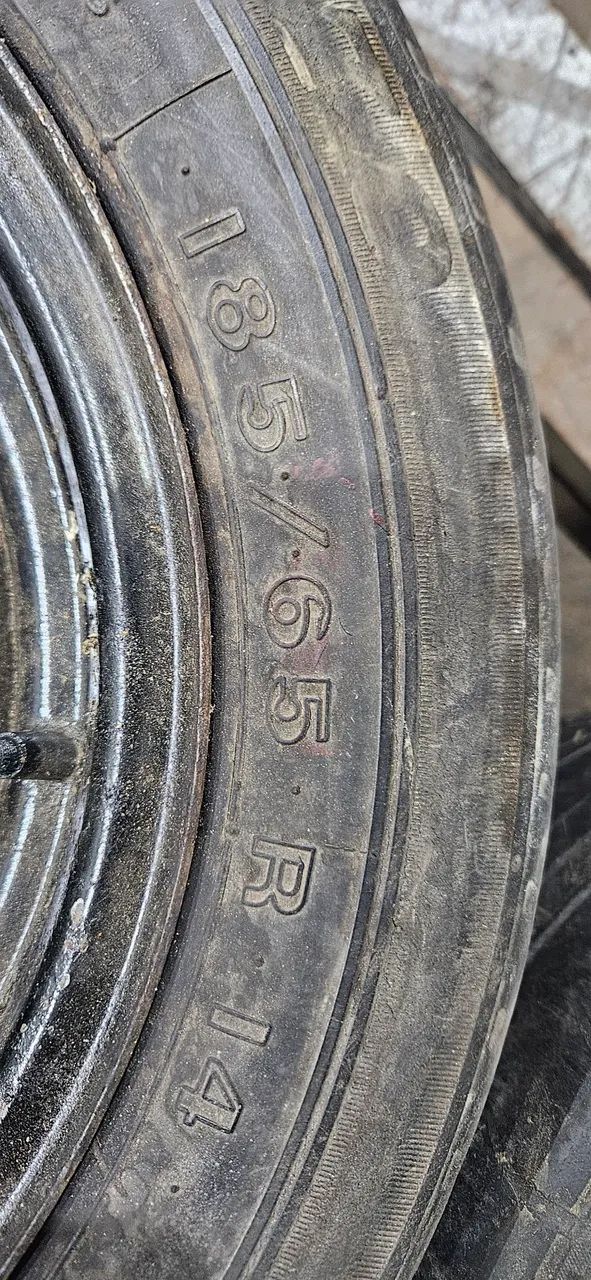 Roda opala com pneu 14 veicular - Foto 4