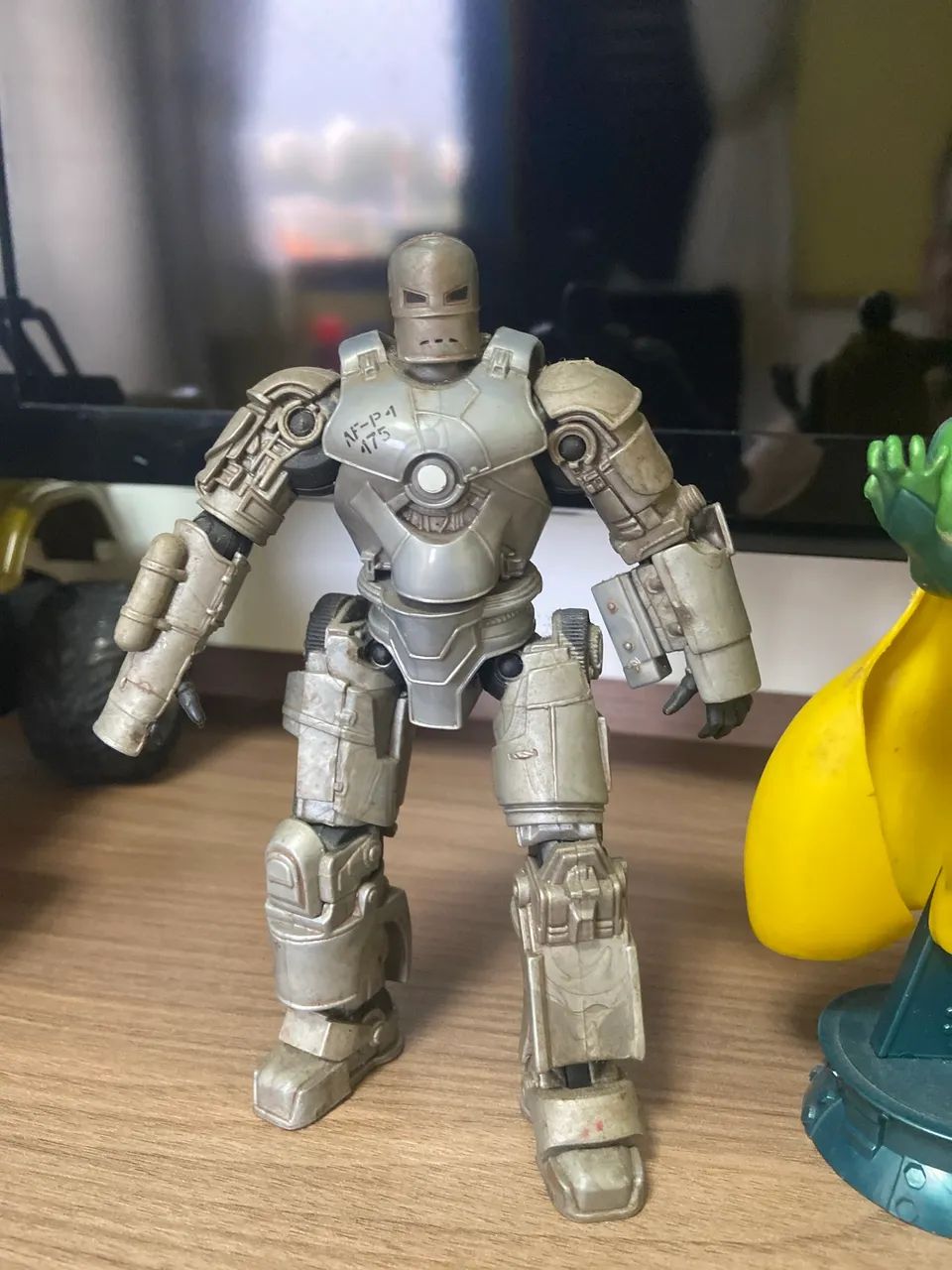   Homen de Ferro Mark 1 e Visão  - Foto 2