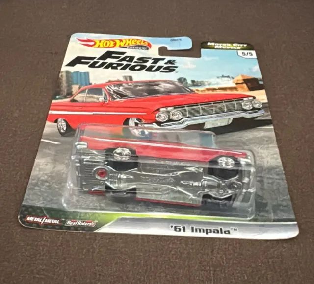 Hot Wheels Impala 61 VF (Premium) - Foto 3