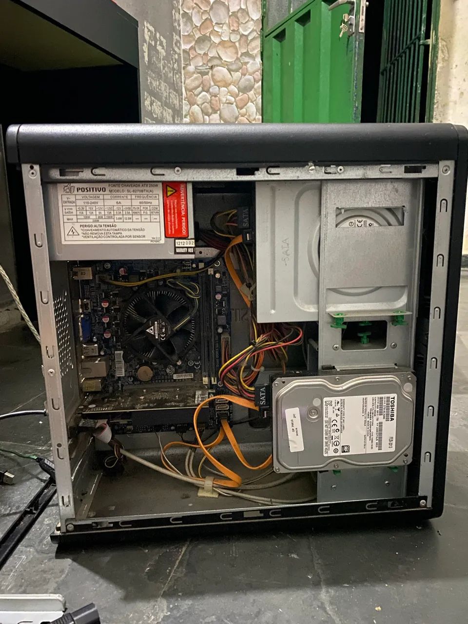 PC Intel Core i3- Positivo 8gb ram GT730 - Foto 4