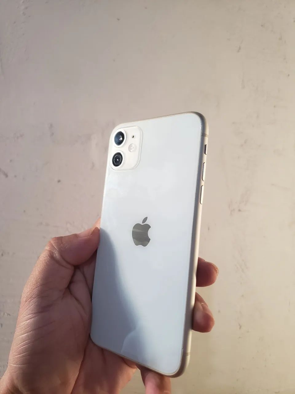 Iphone 11 muito novo