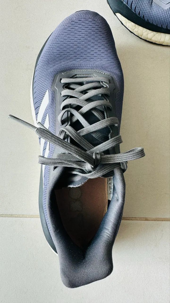 Tênis Adidas Boost 38 cinza - Foto 2
