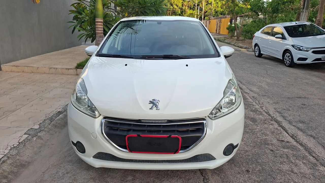 Peugeot 208 2015