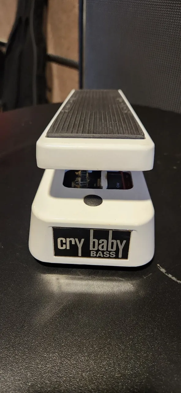 Pedal Dunlop Crybaby Bass Mini Wah Wah Contrabaixo - Instrumentos