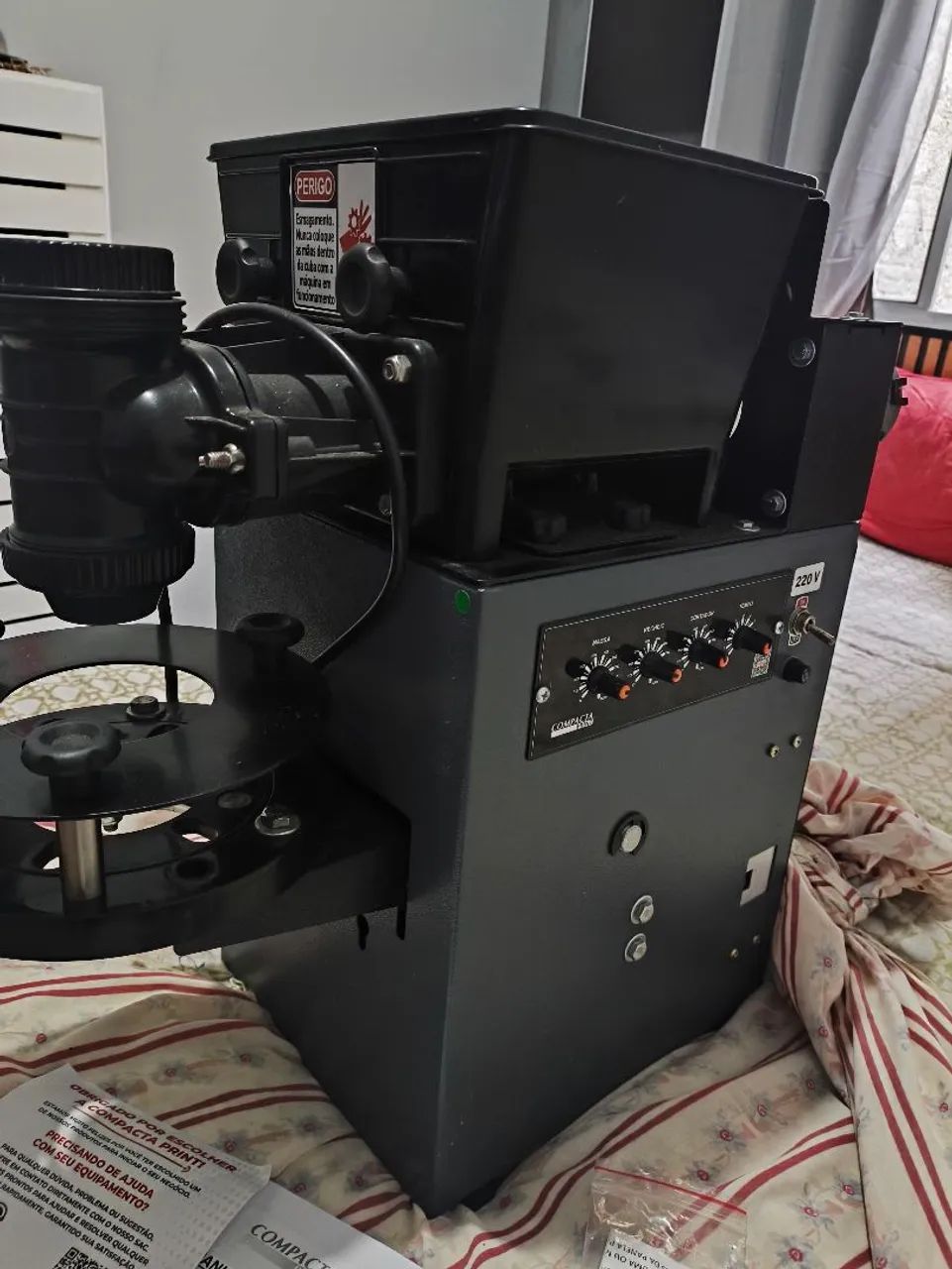 Máquina de salgados,semi nova . - Foto 2