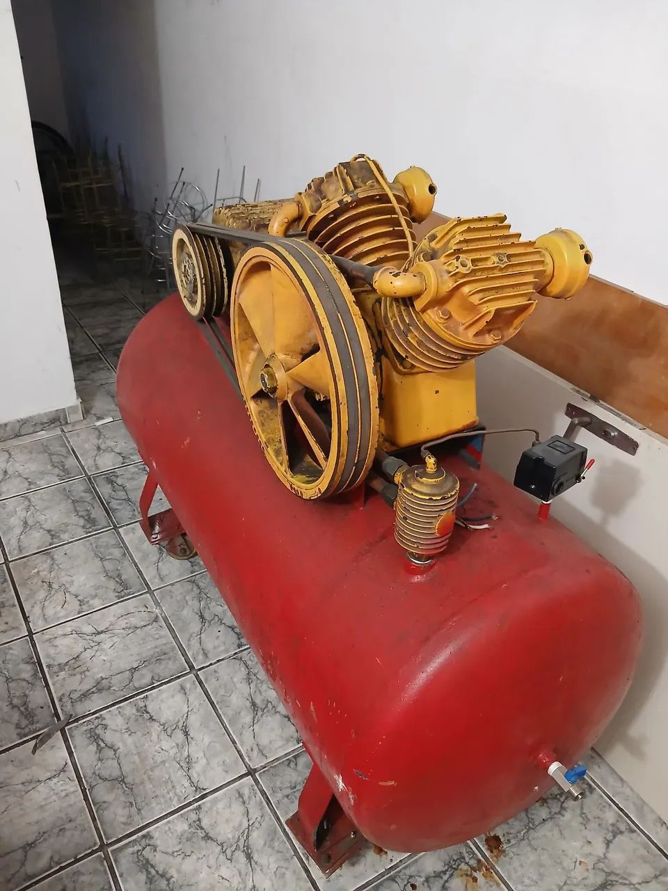 Compressor 