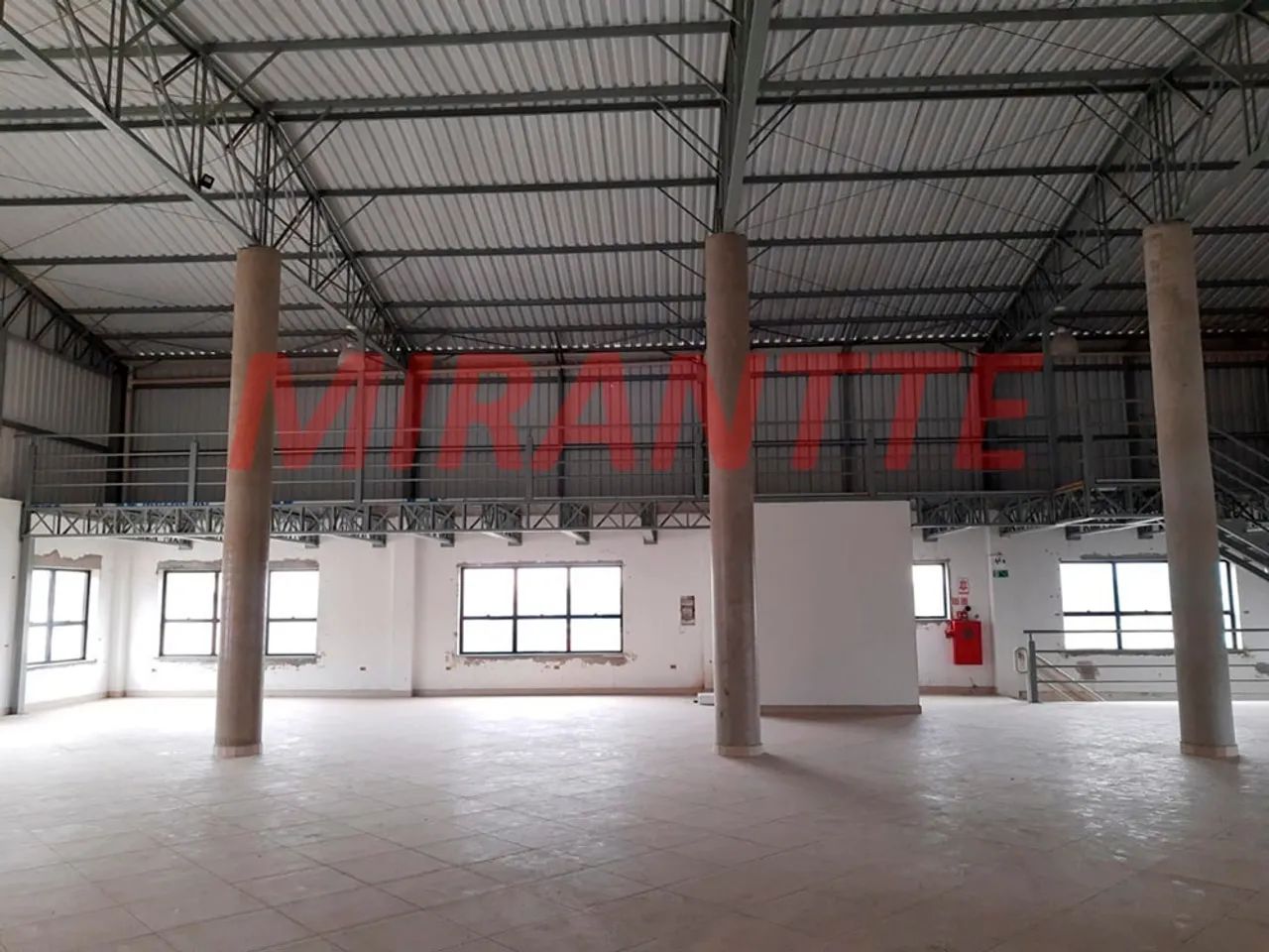 Comercial de 2559m² em Jardim Vila Galvão - Foto 5