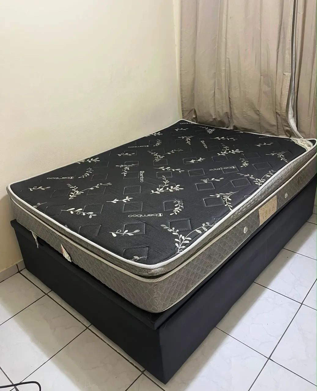 CAMA BAÚ COM COLCHÃO 