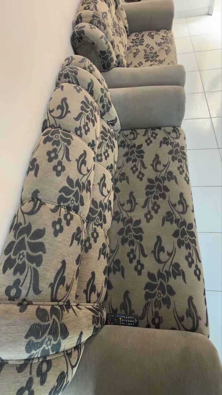 Sofás 2 e 3 Lugares - Bom Estado - Oportunidade  - Foto 2