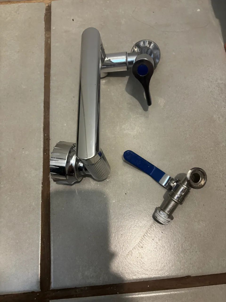 Garden Faucet, Two for BRL 25
