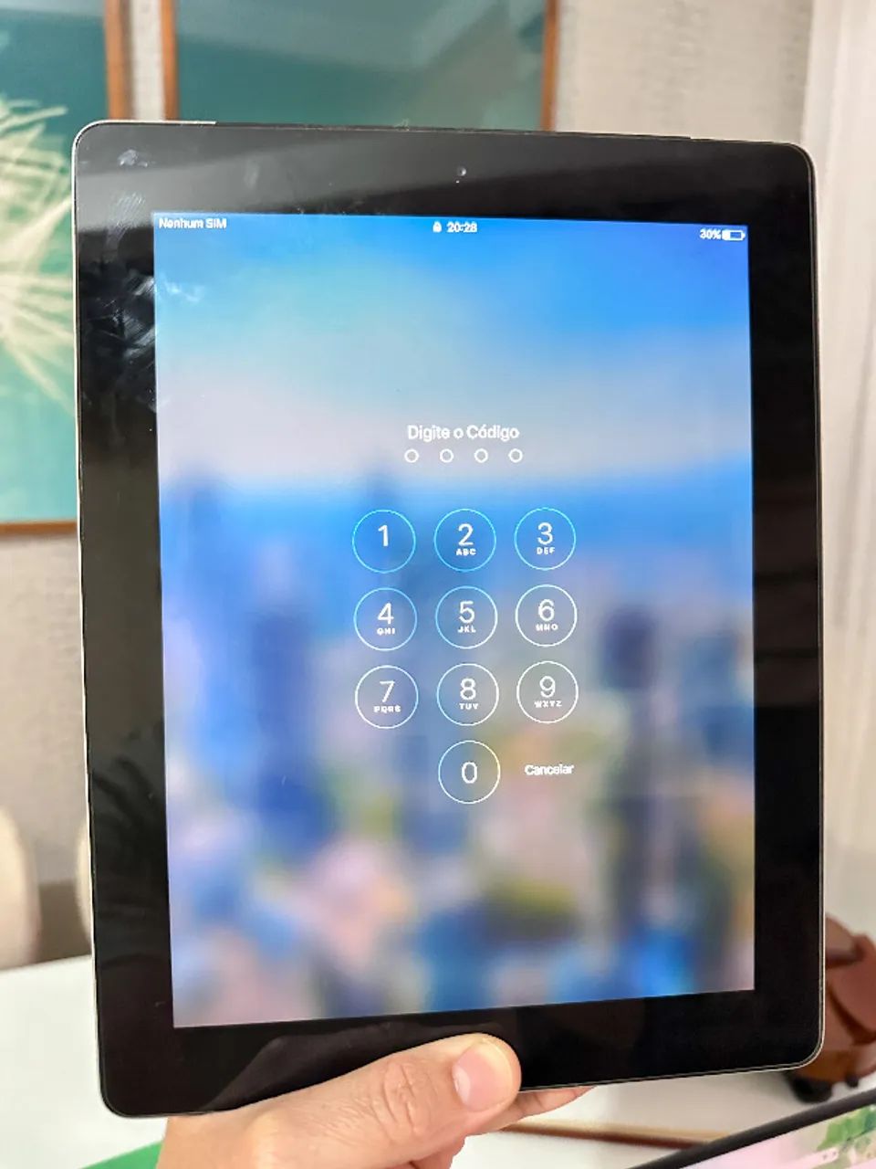 IPad de 4ª geração / Tela: 9,7 polegadas / Memória 64 Gb / Suporte a Wi-Fi + Celular - Foto 2