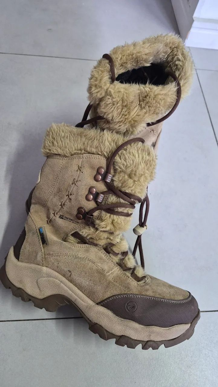 Bota de neve feminina Hi-Tec St. Moritz - Foto 2