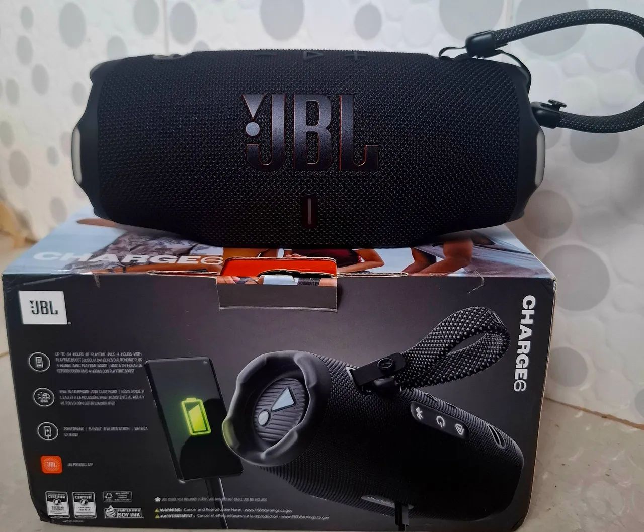 JBL Charge 6